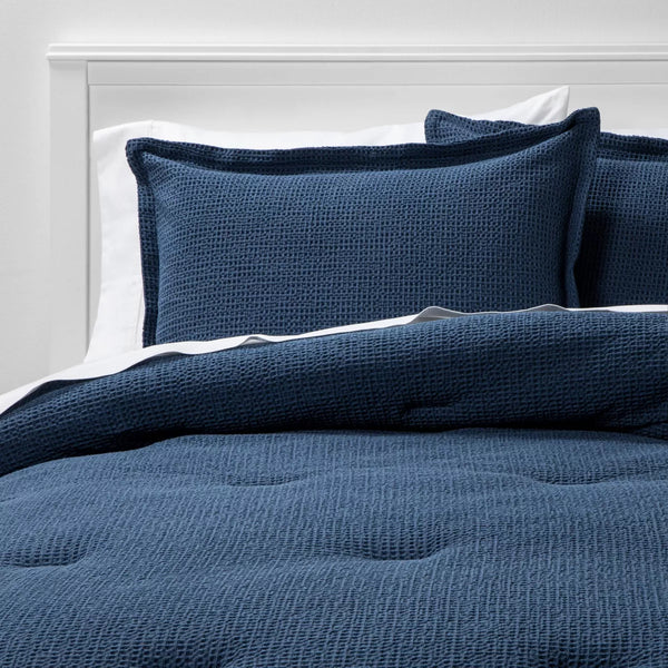 IN STOCK FOR STORE PICKUP ONLY  Full/Queen Washed Waffle Weave Comforter & Sham Set Indigo - Threshold