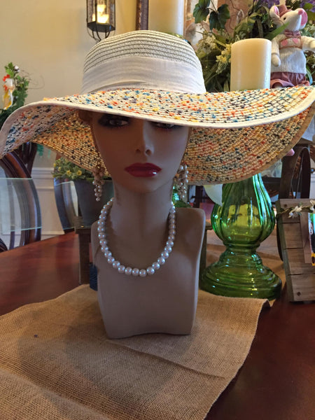 Natural Colored Straw Hat with Ribbon and Confetti Details